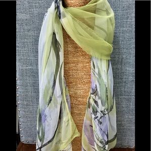 Spring light green patterned chiffon scarf
